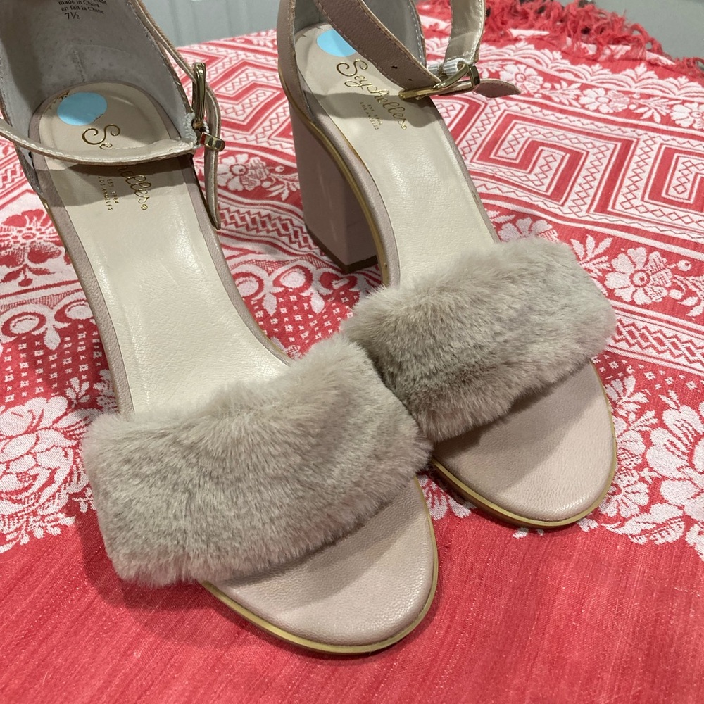 Seychelles Tan Fur Strap Heels